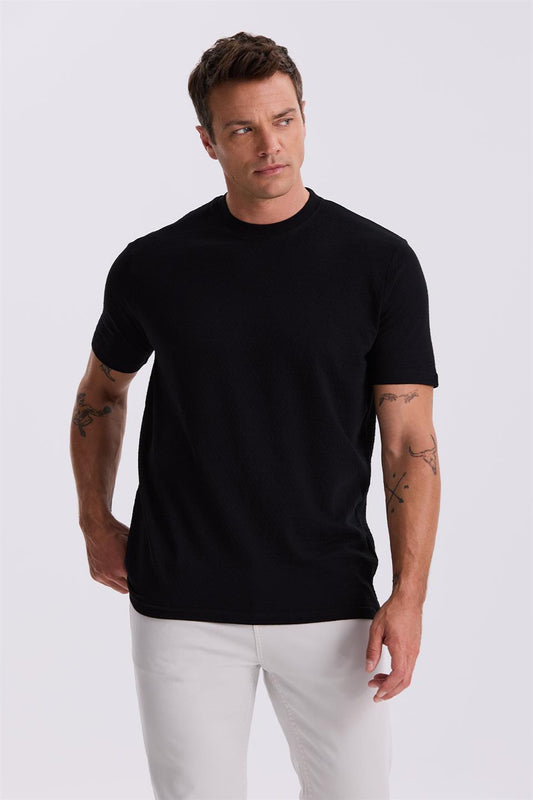 Round Collar T Shirt With 100% Cotton Pattern