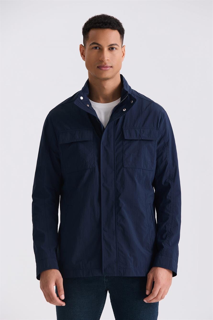 Parliament Comfort Fit, Straight Collar, Seasonal Sports Jacket.