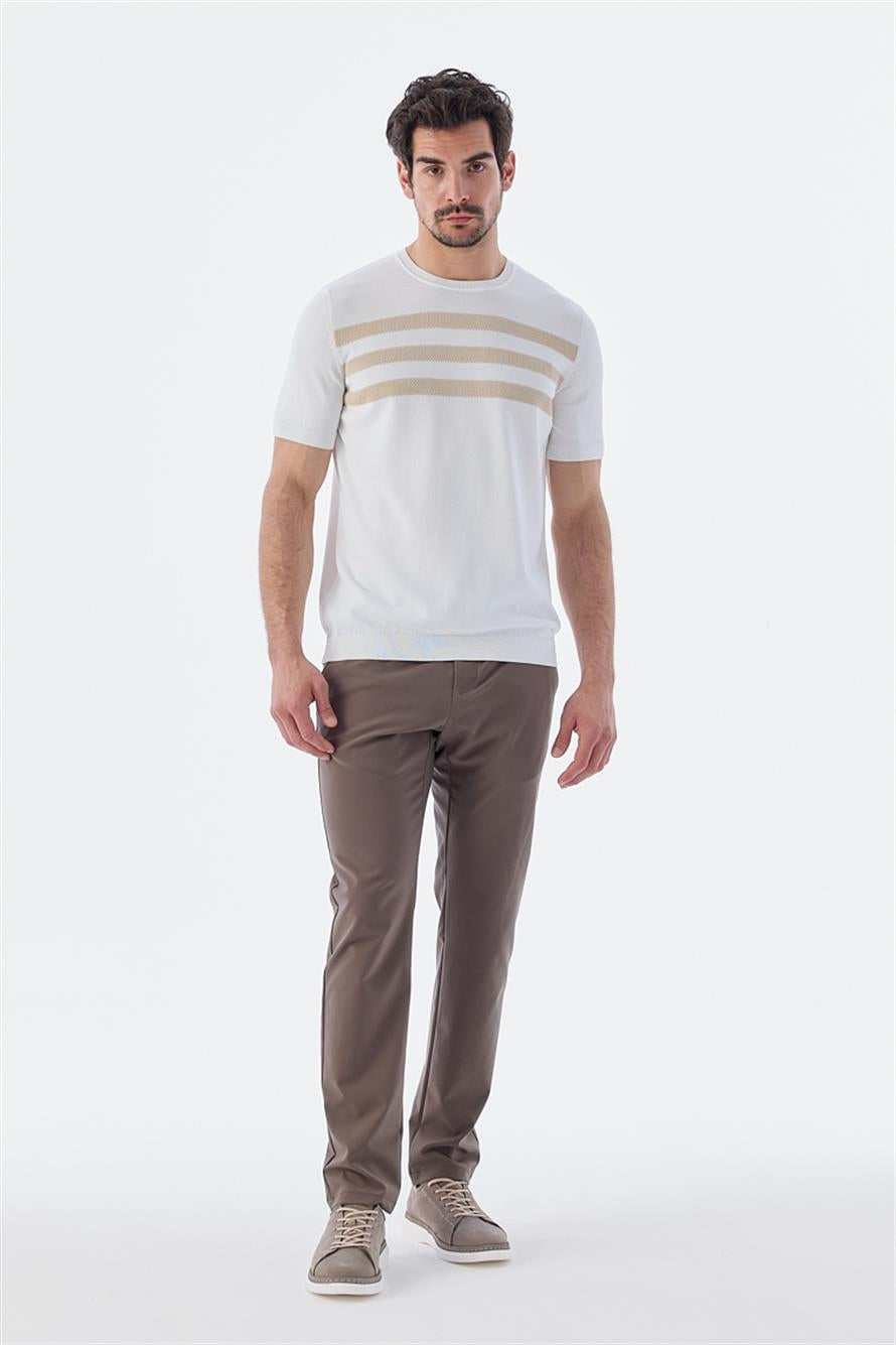 White Slim Fit Round Collar Knitted T Shirt With Pattern