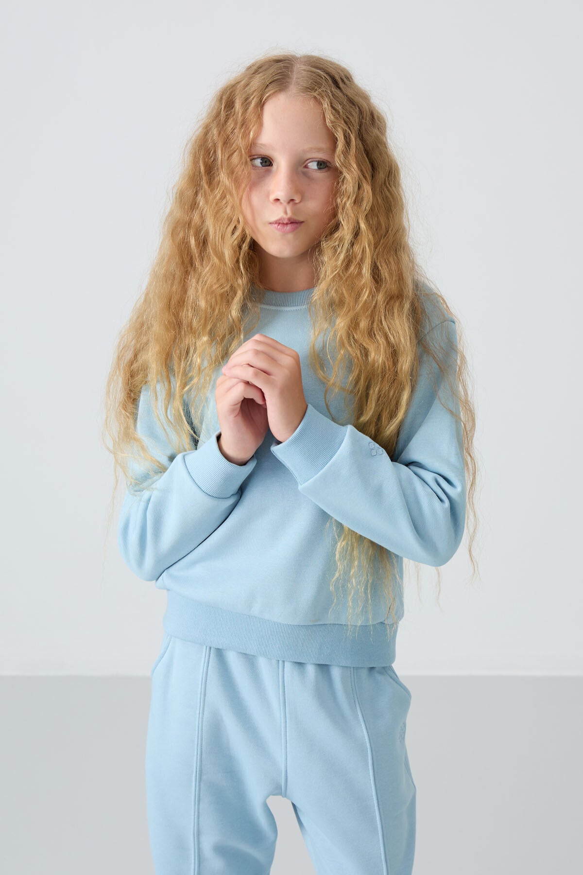 Light Blue Cotton Fleece-Lined Soft Textured Oversize Embroidered Girls' Tracksuit Set - 75145