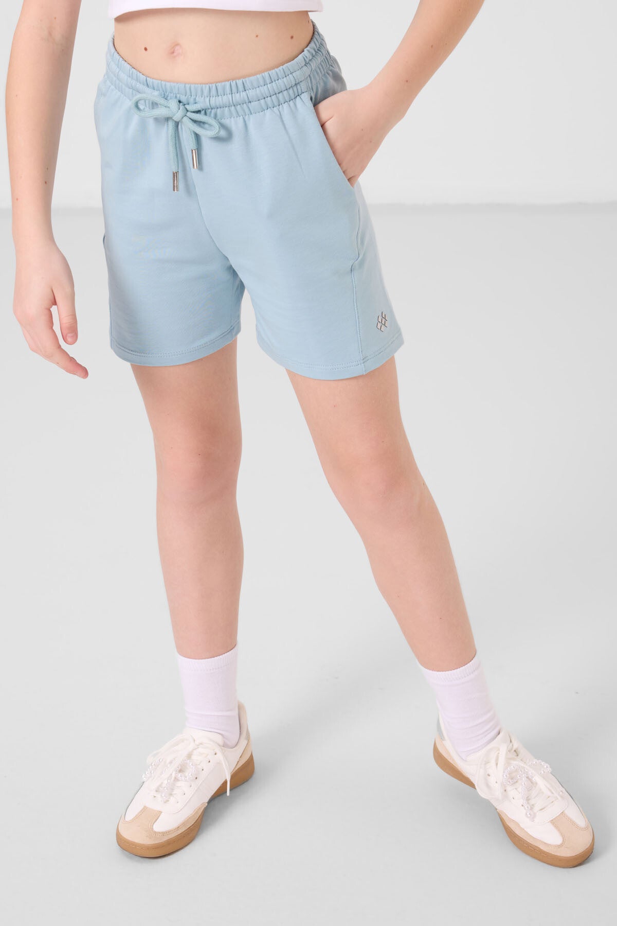 Light blue cotton soft woven standard fit basic girls shorts set - 75184