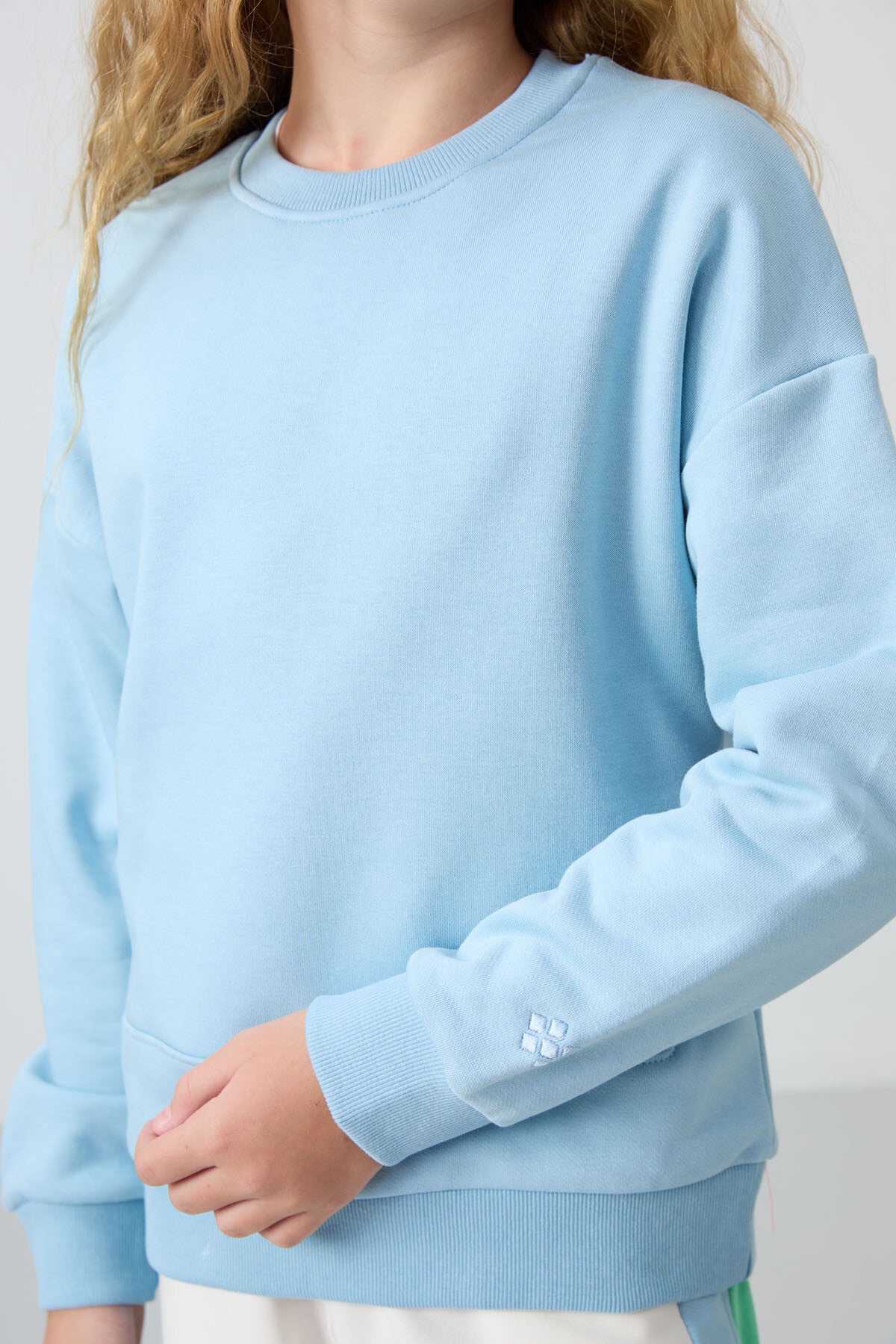 Light Blue Cotton Fleece-Lined Soft Textured Oversize Embroidered Girls' Sweatshirt - 75150