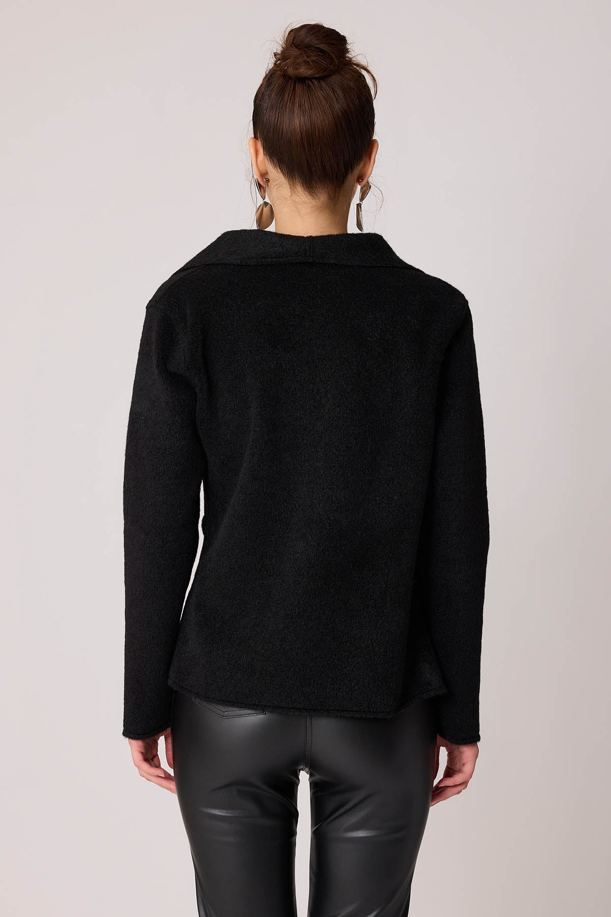 ASYMMETRIC JACKET WITH BUCKLE BINDING