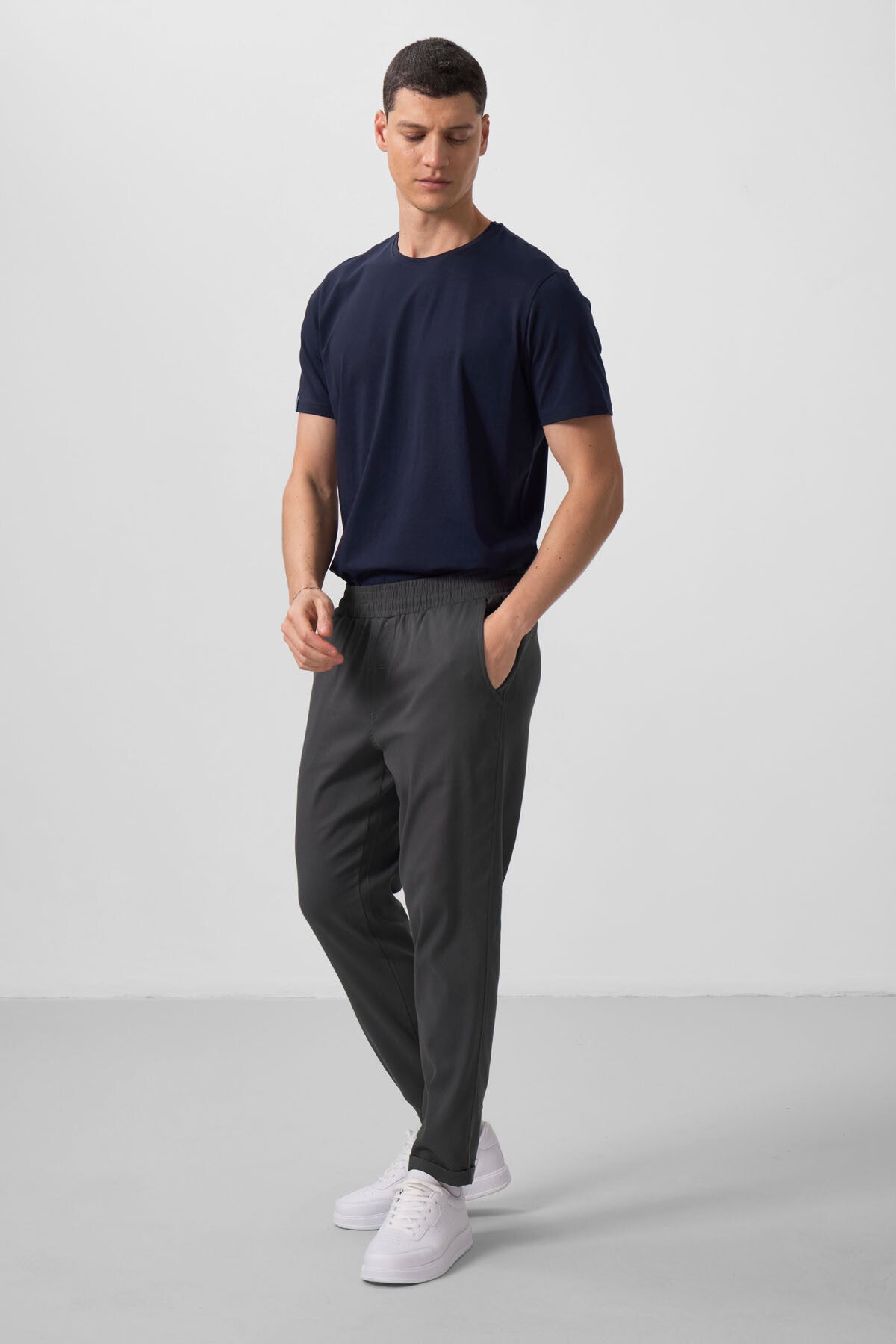 Anthracite Standard Fit Woven Lightly Stretchable Chino Men's Trousers - 82175