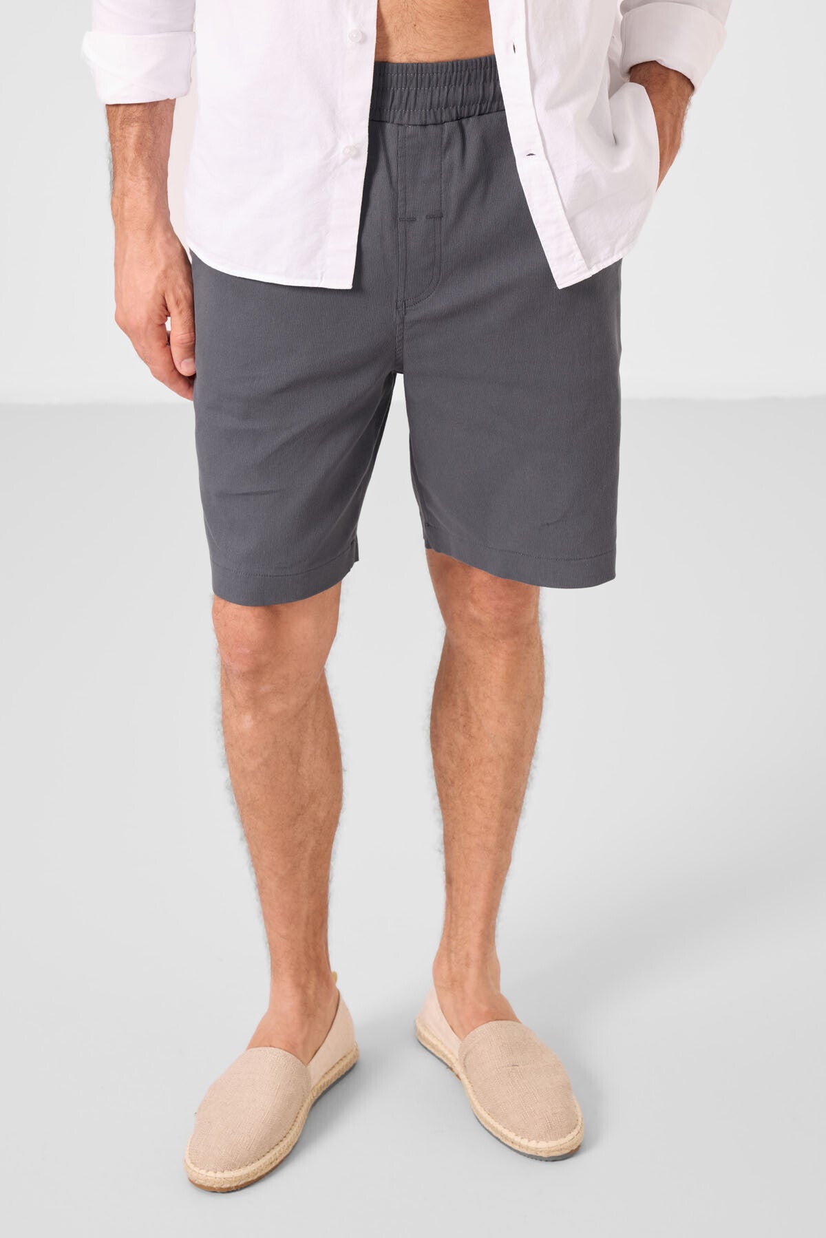 Anthracite Standard Fit Weaving Lightweight Flexible Chino Shorts - 81289