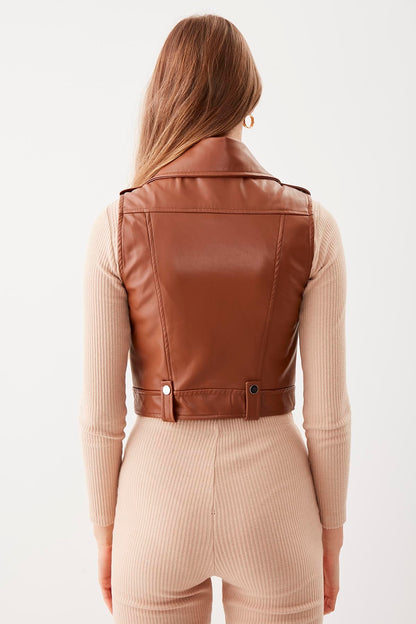ZIPPERED LEATHER VEST