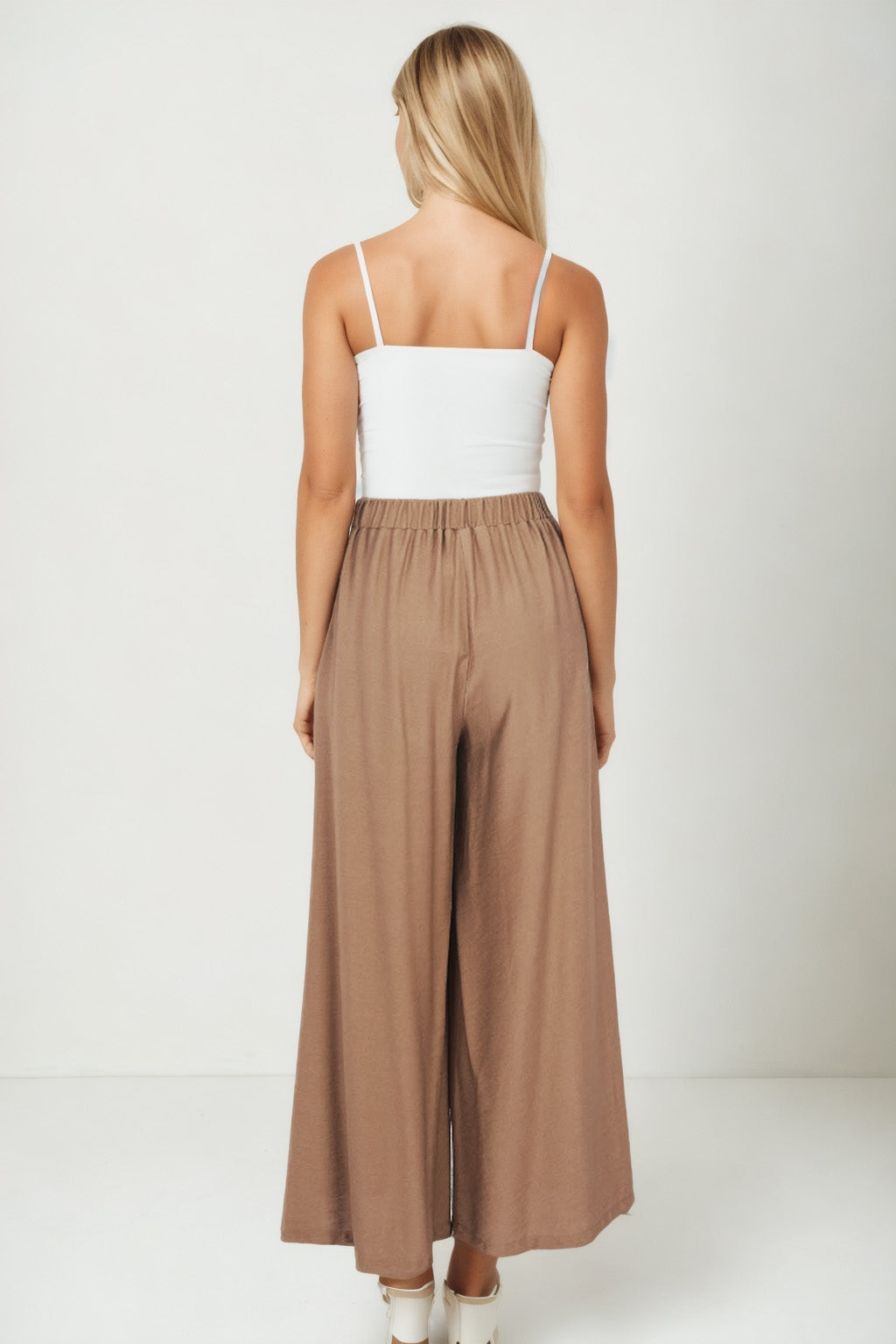 STYLISH WIDE LEG TROUSERS WITH ELASTANE BACK