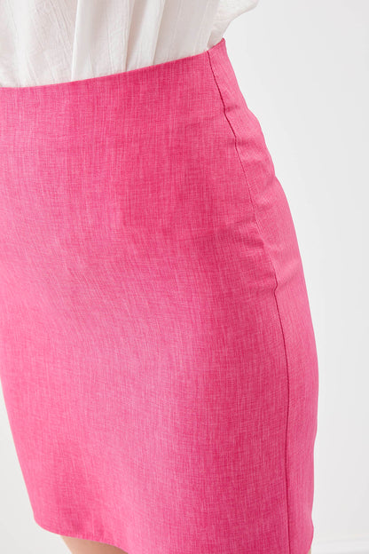 ZIPPERED PENCIL SKIRT