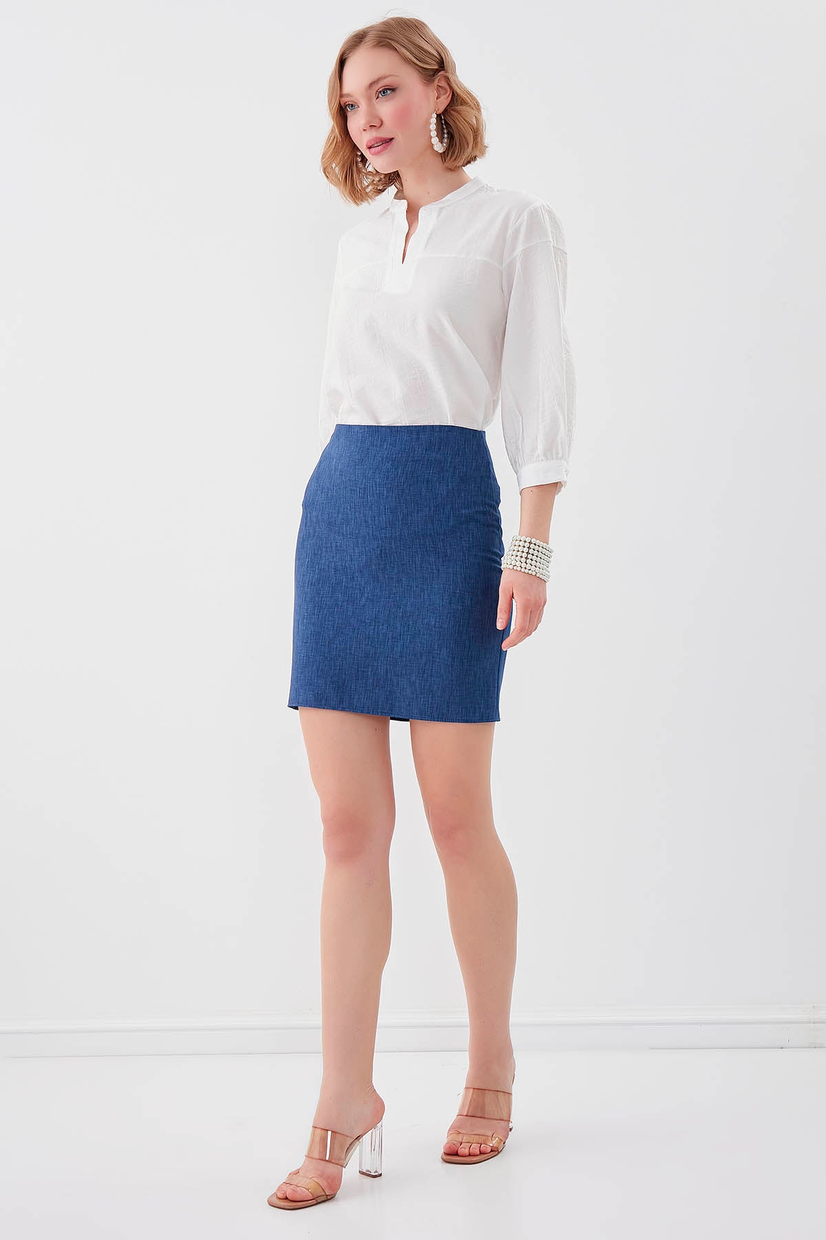 ZIPPERED PENCIL SKIRT