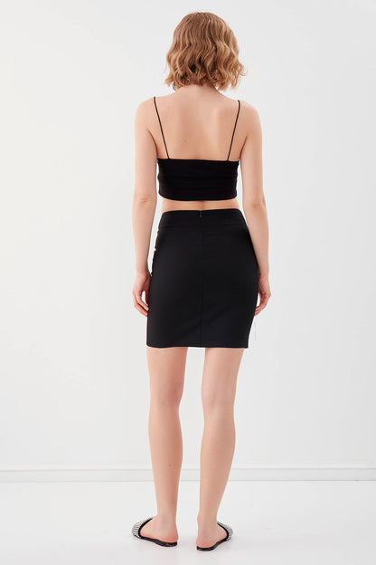 ZIPPERED PENCIL SKIRT