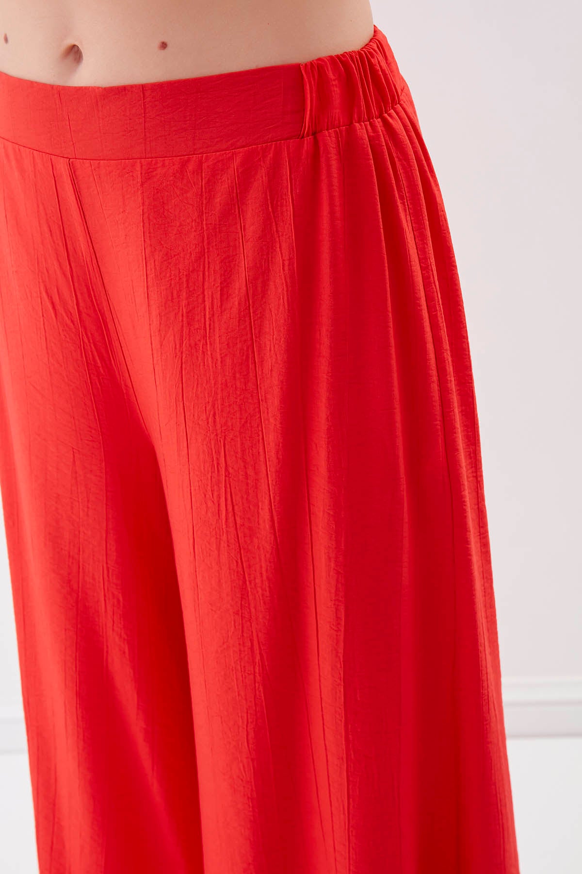 TROUSERS WITH ELASTANE WAIST