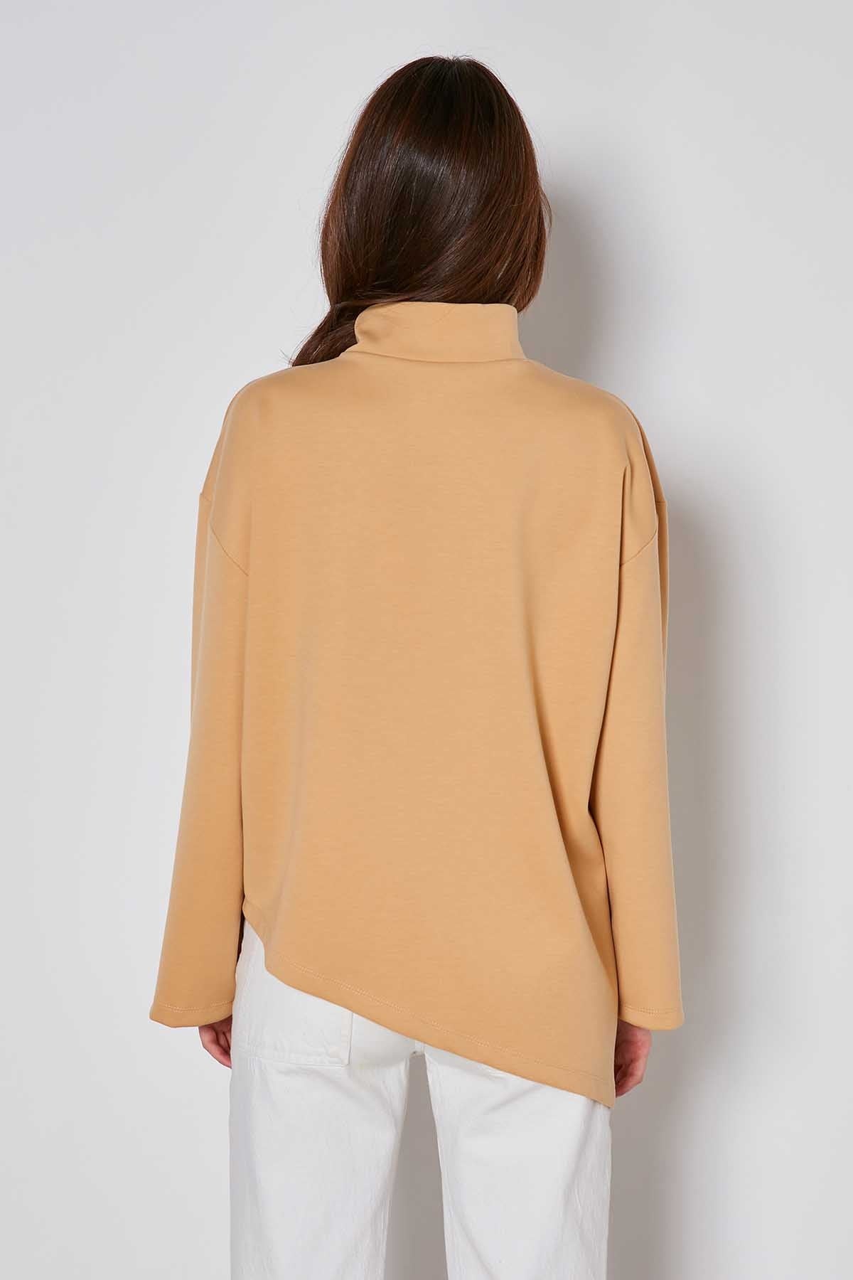 ASYMMETRICAL UPRIGHT COLLAR LOOSE FIT BLOUSE