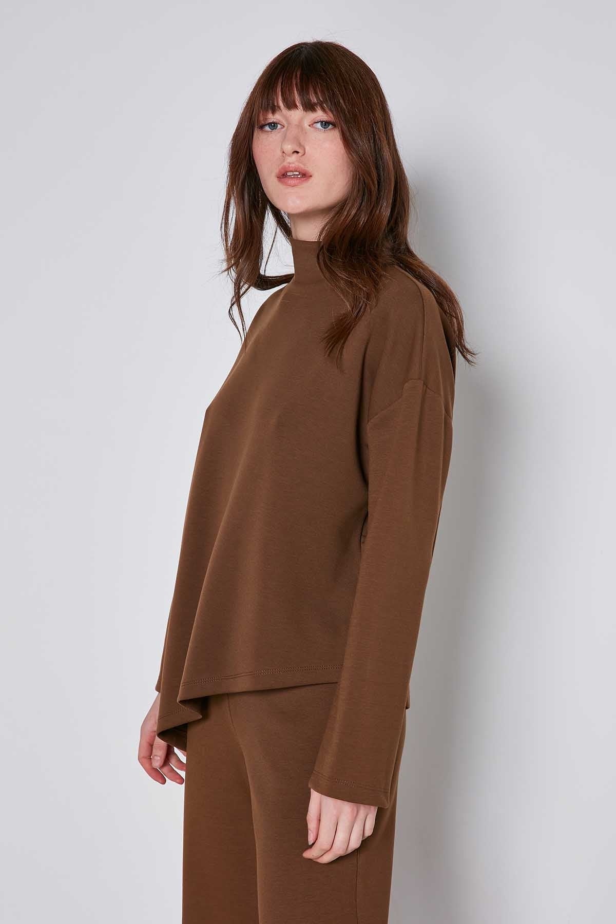 ASYMMETRICAL UPRIGHT COLLAR LOOSE FIT BLOUSE