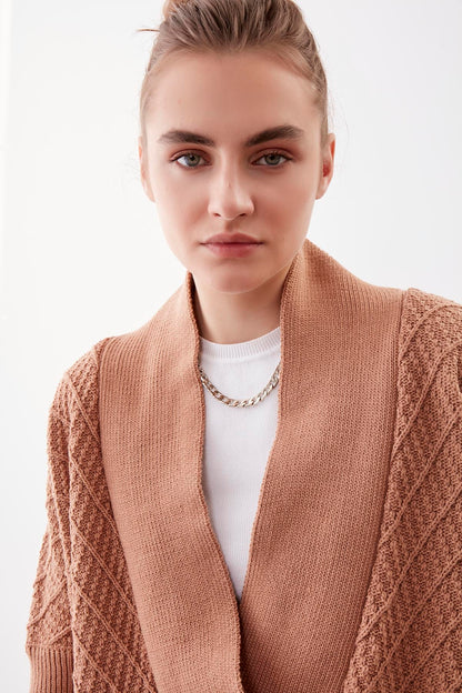 LOOSE KNITTED CARDIGAN WITH ASYMMETRIC ZIPPER