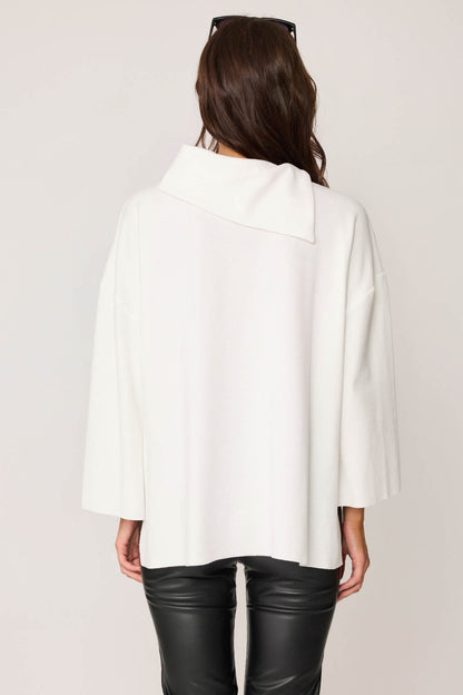 ASYMMETRIC COLLAR KNITTED BLOUSE WITH SIDES SPLITED