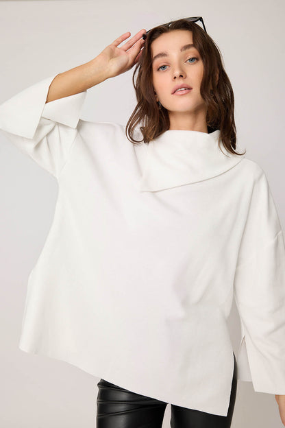 ASYMMETRIC COLLAR KNITTED BLOUSE WITH SIDES SPLITED