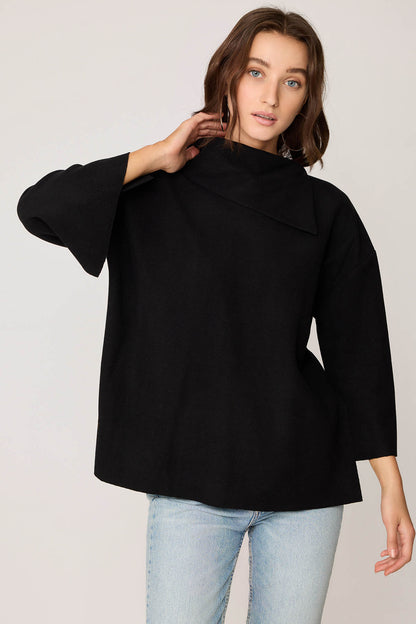 ASYMMETRIC COLLAR KNITTED BLOUSE WITH SIDES SPLITED