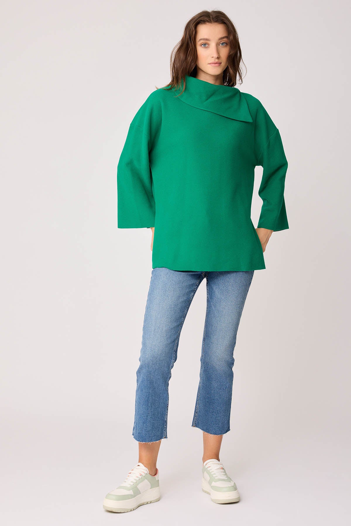 ASYMMETRIC COLLAR KNITTED BLOUSE WITH SIDES SPLITED