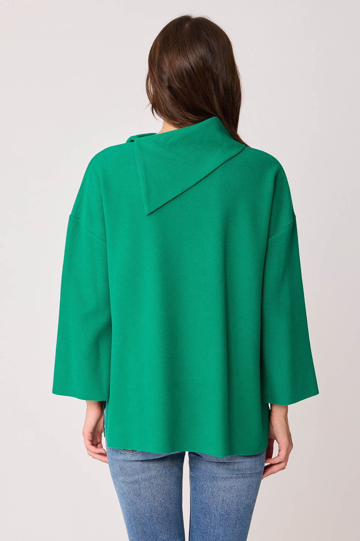 ASYMMETRIC COLLAR KNITTED BLOUSE WITH SIDES SPLITED