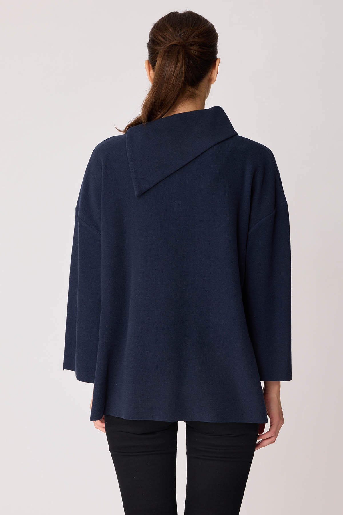 ASYMMETRIC COLLAR KNITTED BLOUSE WITH SIDES SPLITED