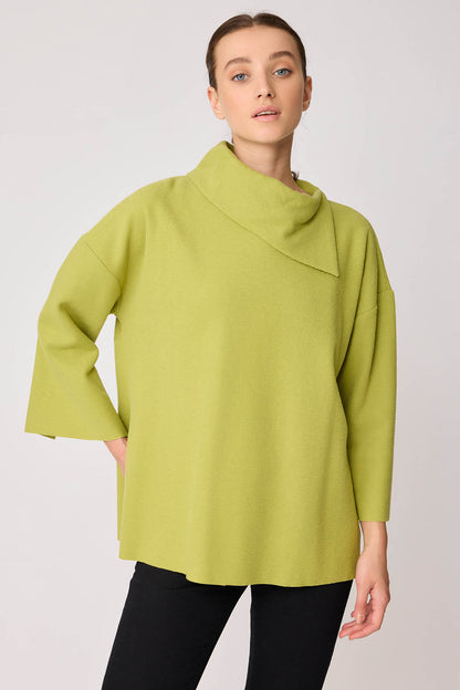 ASYMMETRIC COLLAR KNITTED BLOUSE WITH SIDES SPLITED