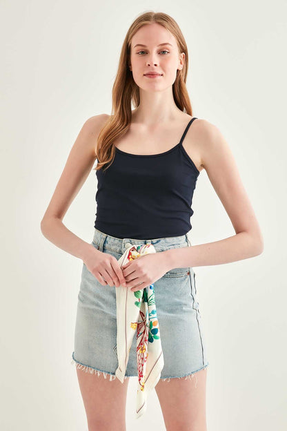 SASHED VISCOSE CROP BLOUSE