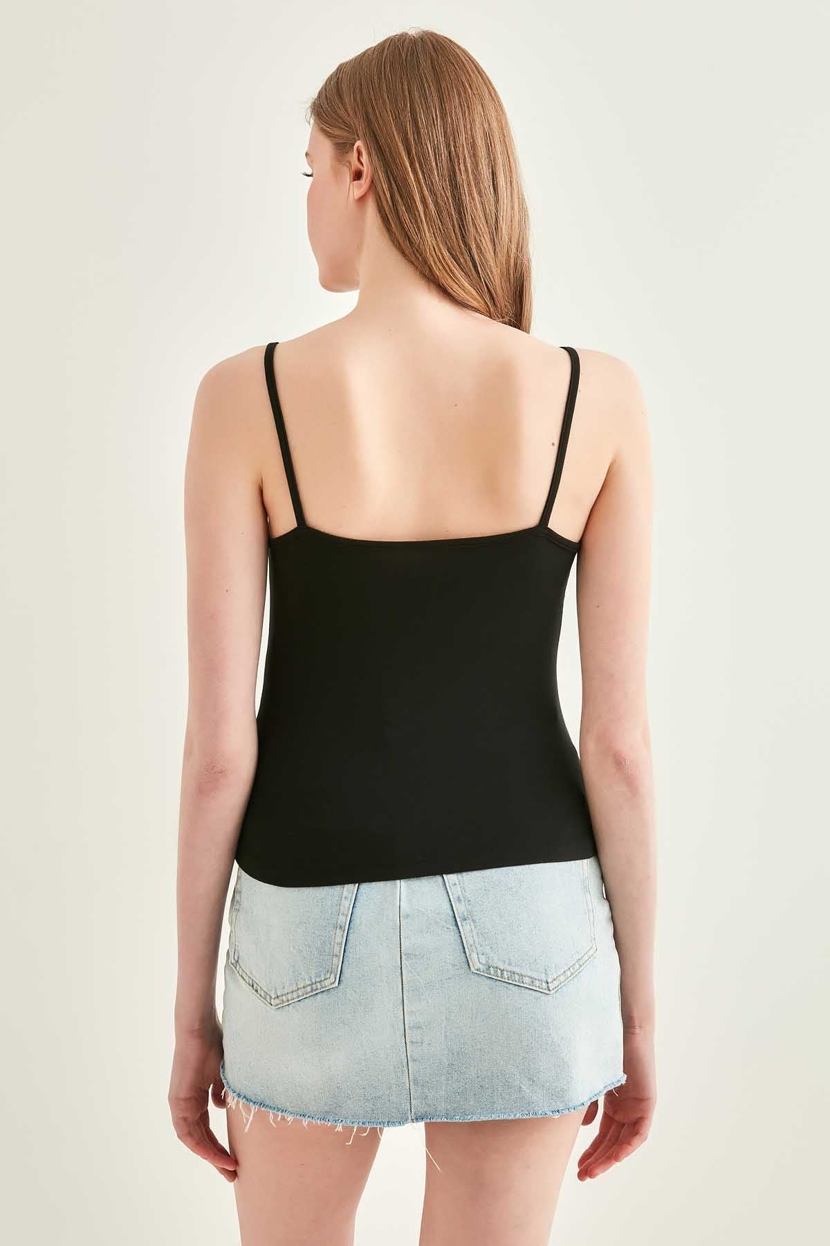 SASHED VISCOSE CROP BLOUSE