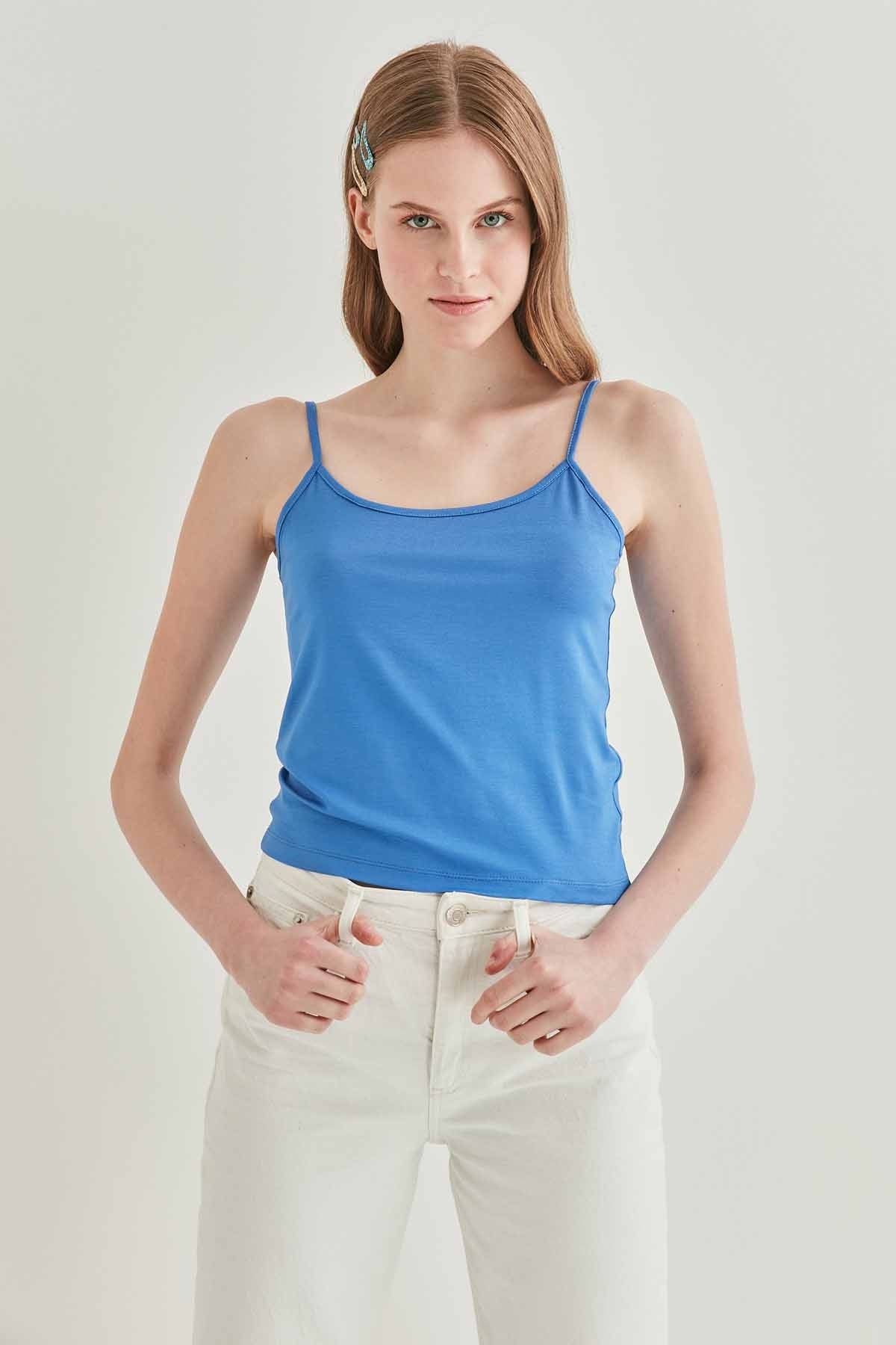SASHED VISCOSE CROP BLOUSE