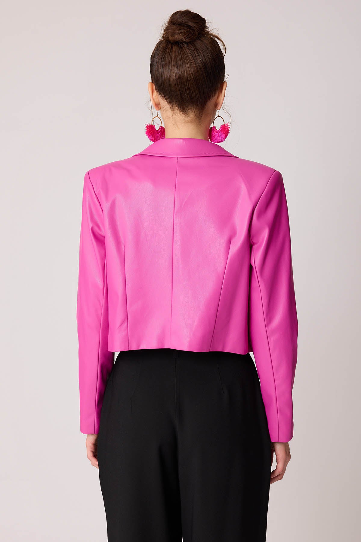 FAUX LEATHER CROP JACKET WITH ASSISTED BUTTON