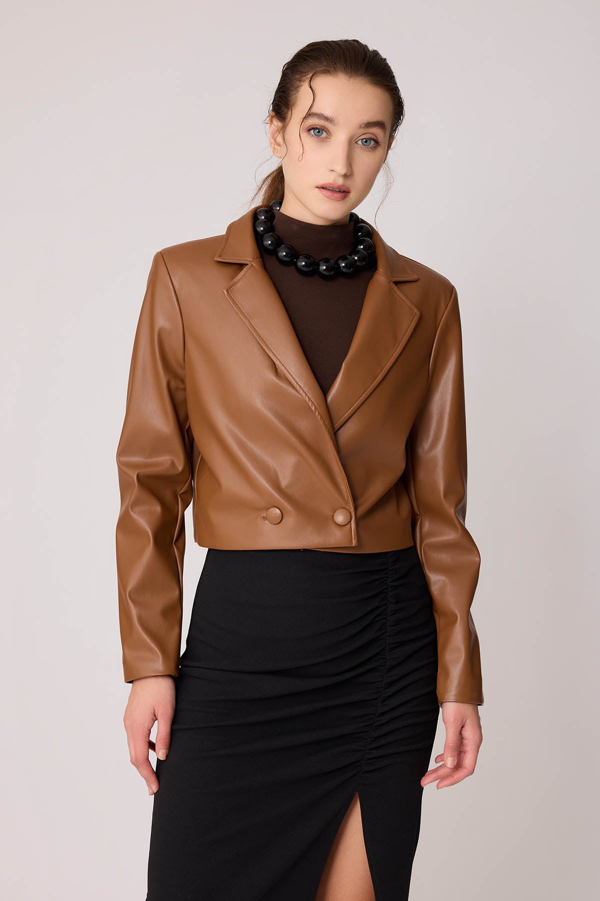 FAUX LEATHER CROP JACKET WITH ASSISTED BUTTON