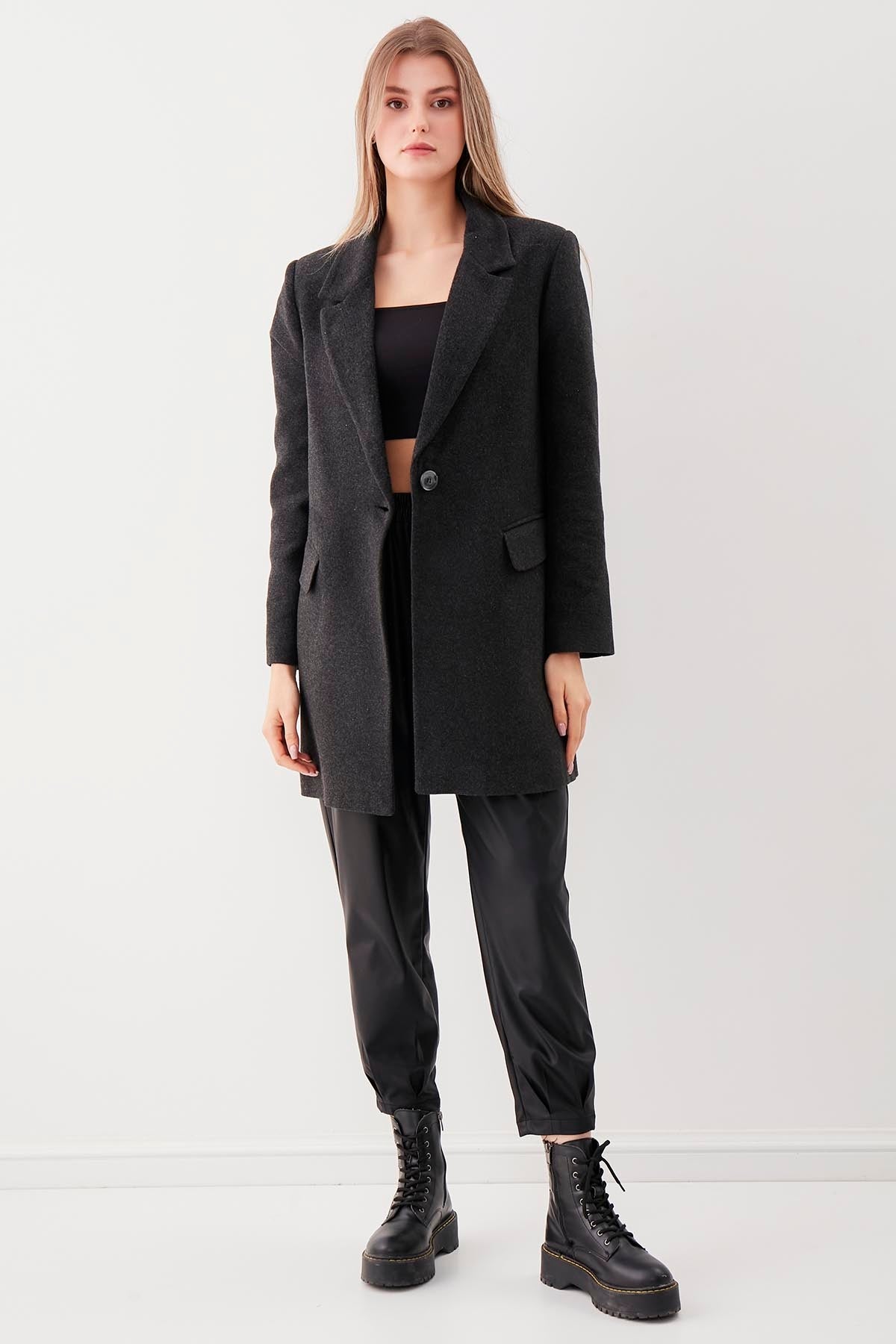 SINGLE BUTTON WITH LINE MESH JACKET