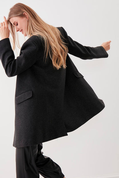 SINGLE BUTTON WITH LINE MESH JACKET