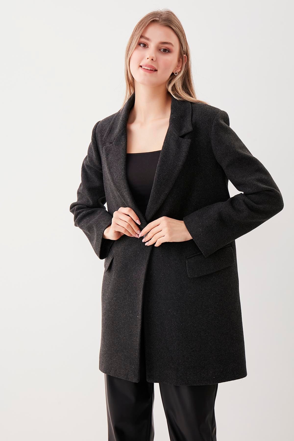 SINGLE BUTTON WITH LINE MESH JACKET