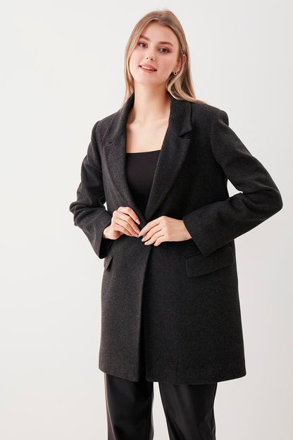SINGLE BUTTON WITH LINE MESH JACKET