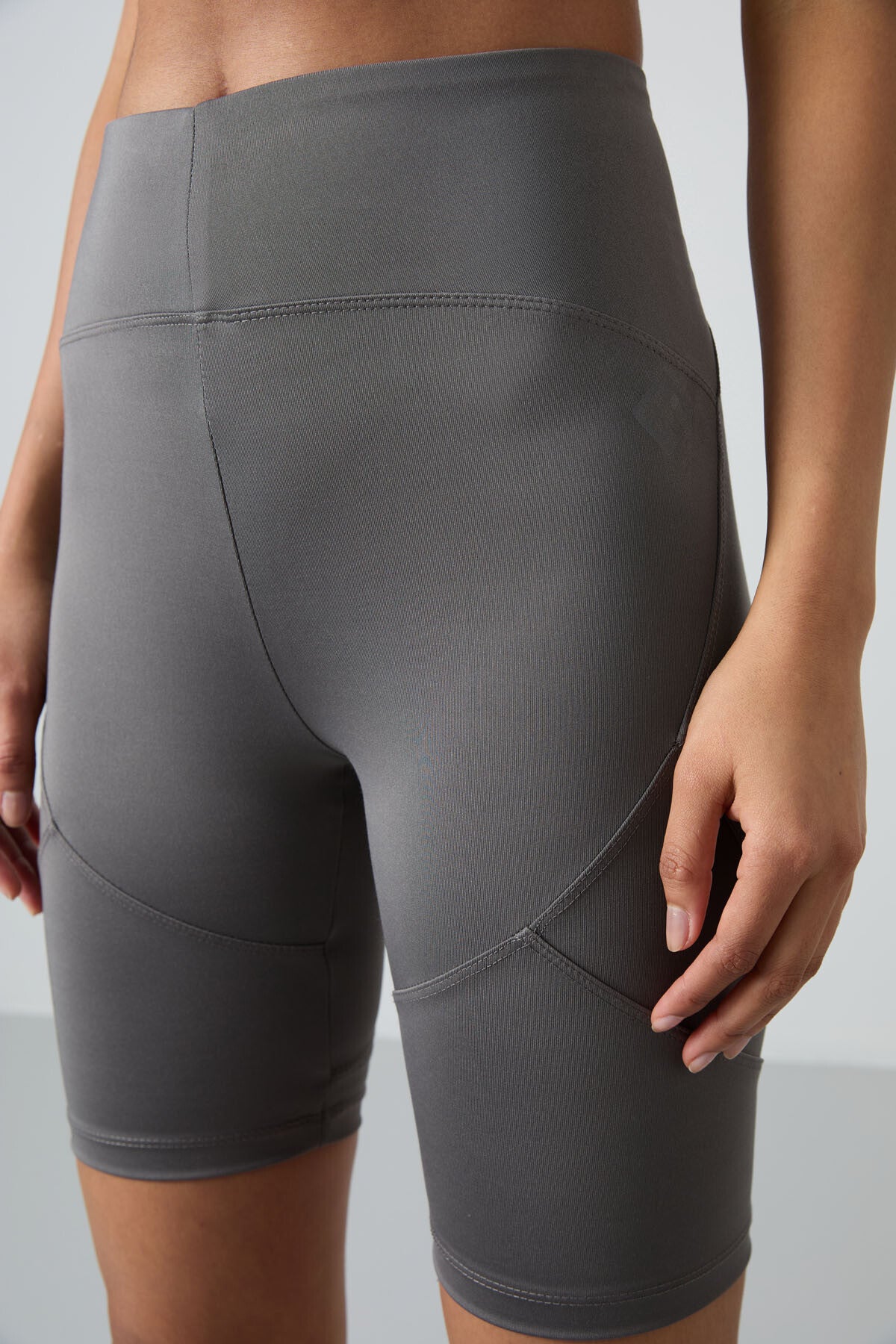 Dark Grey Polyester Flexible Standard Fit Performance Women's Biker Tights - 91013
