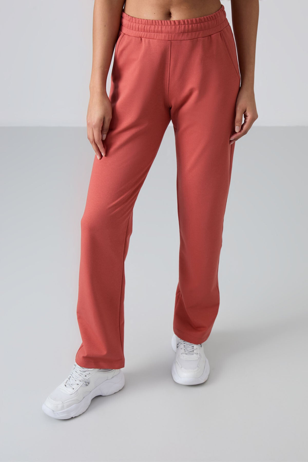 High Waist Comfort Fit Classic Hem Women's Tracksuit Bottom - 94584