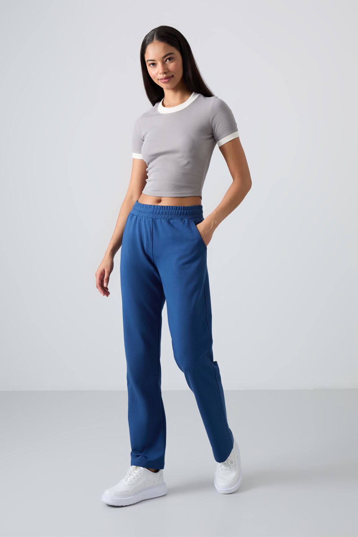 High-Waisted Comfort Fit Classic Leg Women's Tracksuit Bottom - 94584