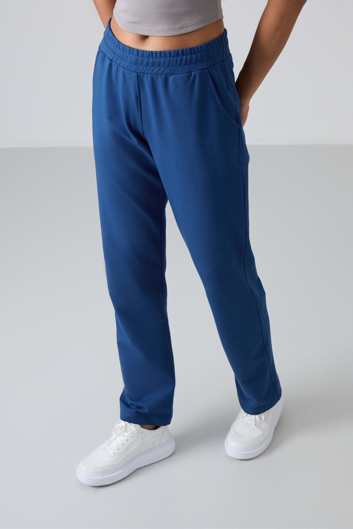 High-Waisted Comfort Fit Classic Leg Women's Tracksuit Bottom - 94584