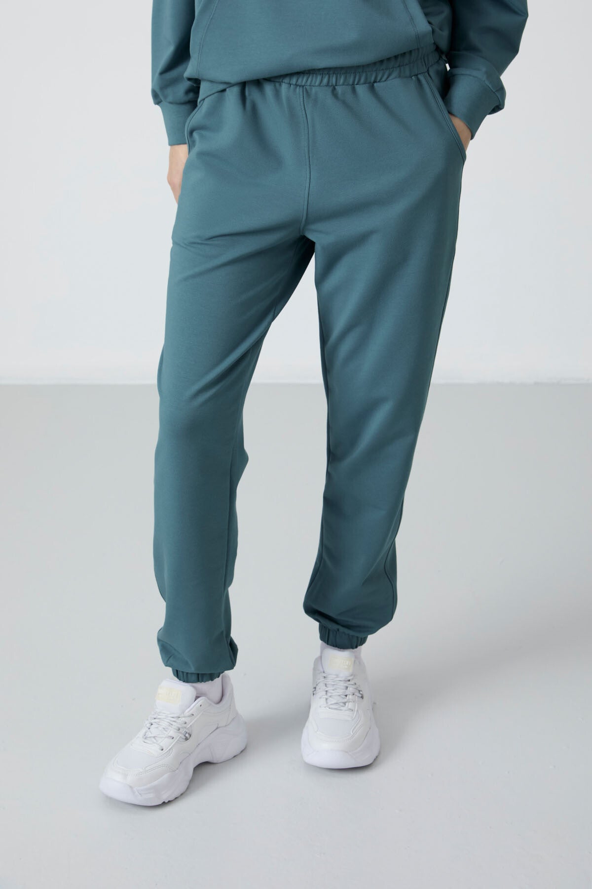 Forest Green Hooded Kangaroo Pocket Oversize Elastic Cuff Women's Tracksuit Set - 95288