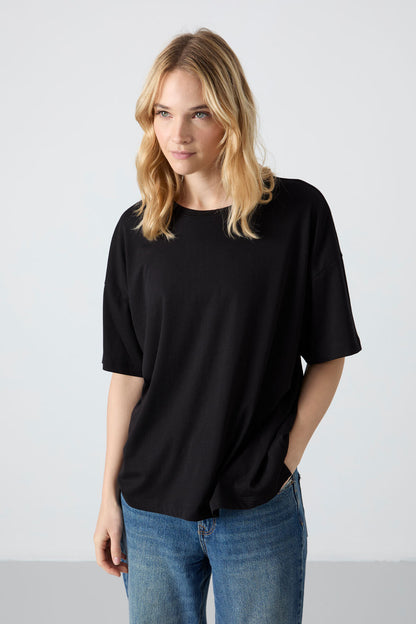 Black Modal Cotton Soft Touch Oversize Fit Basic Women's T-Shirt - 97285