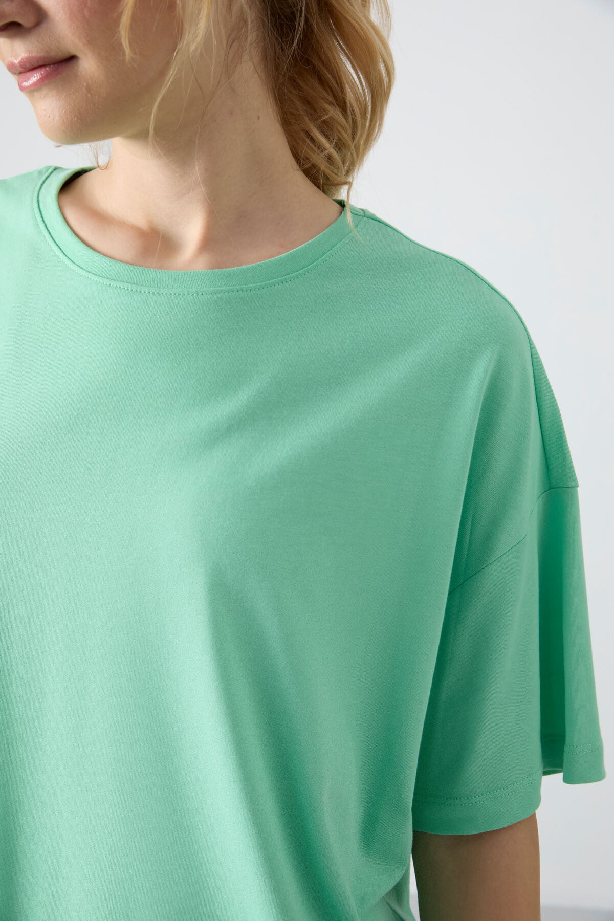 Jersey Modal Soft Touch Oversize Fit Basic Women's T-Shirt - 97285