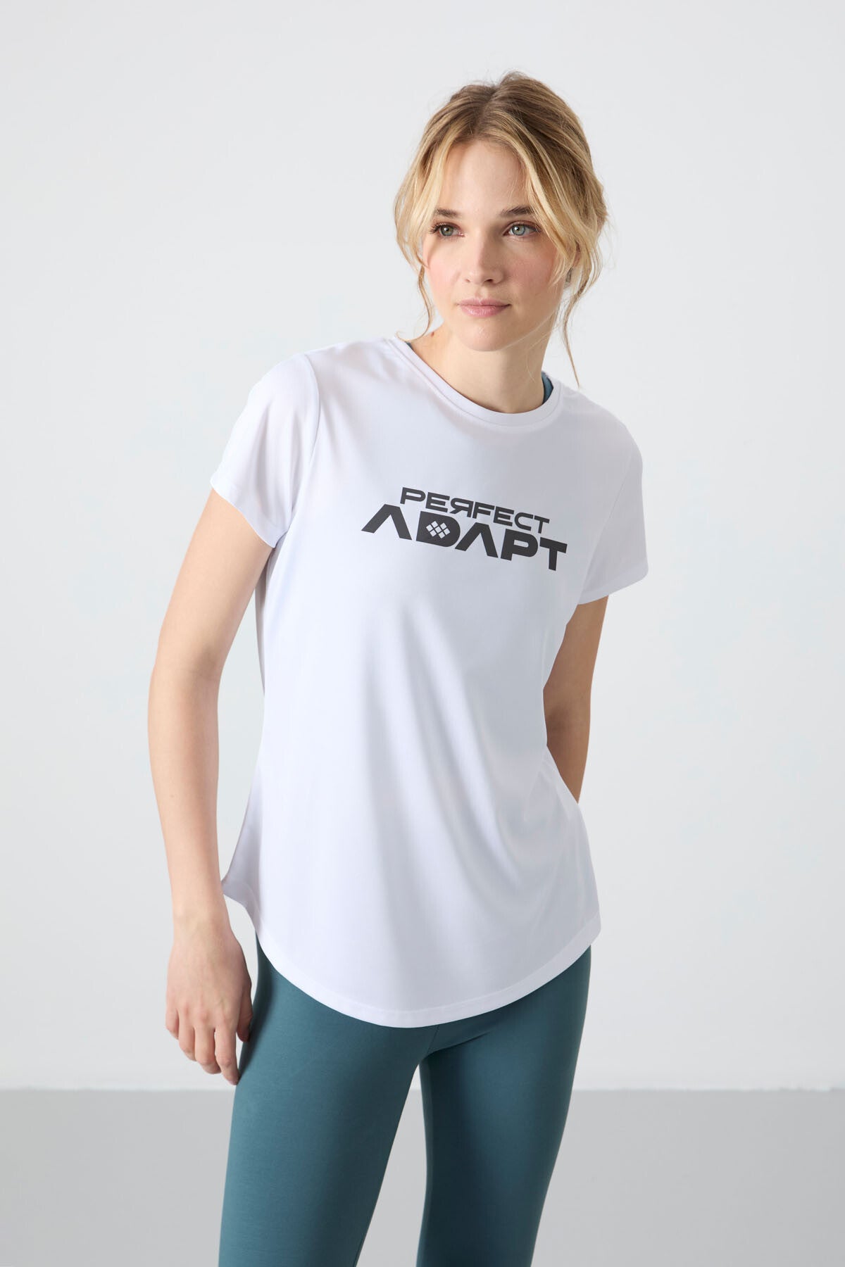 White Polyester Breathable Textured Thin Flexible Standard Fit Performance Women's T-Shirt - 97283