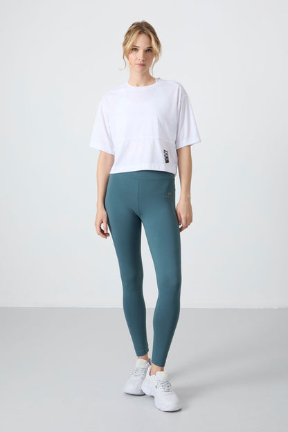 White Polyester Breathable Textured Thin Flexible Oversize Fit Performance Women's T-Shirt - 97284