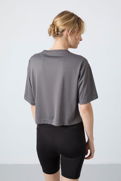 Dark Grey Polyester Breathable Textured Thin Flexible Oversize Fit Performance Women's T-Shirt - 97284