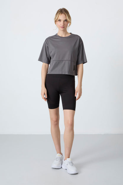 Dark Grey Polyester Breathable Textured Thin Flexible Oversize Fit Performance Women's T-Shirt - 97284
