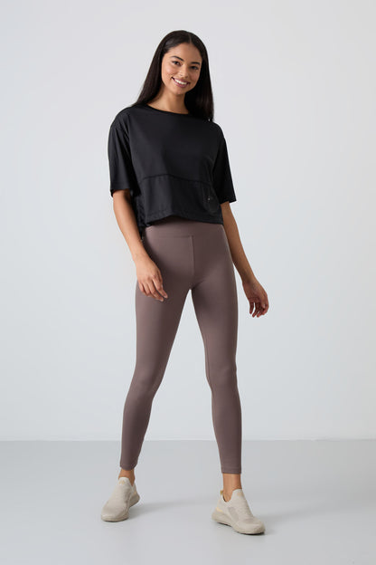 Black Polyester Breathable Textured Thin Flexible Oversize Fit Performance Women's T-Shirt - 97284
