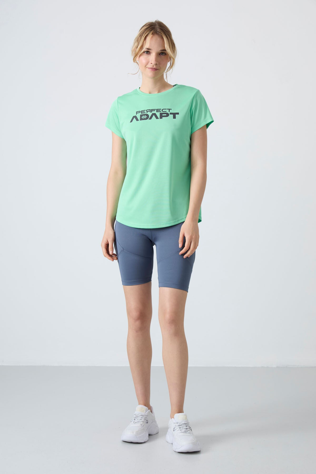 Forest Green Polyester Breathable Textured Thin Flexible Standard Fit Performance Women's T-Shirt - 97283