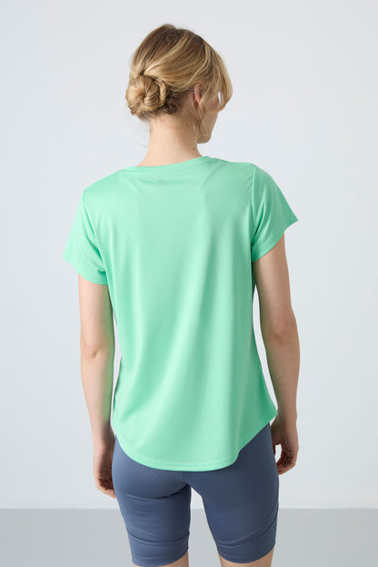 Forest Green Polyester Breathable Textured Thin Flexible Standard Fit Performance Women's T-Shirt - 97283