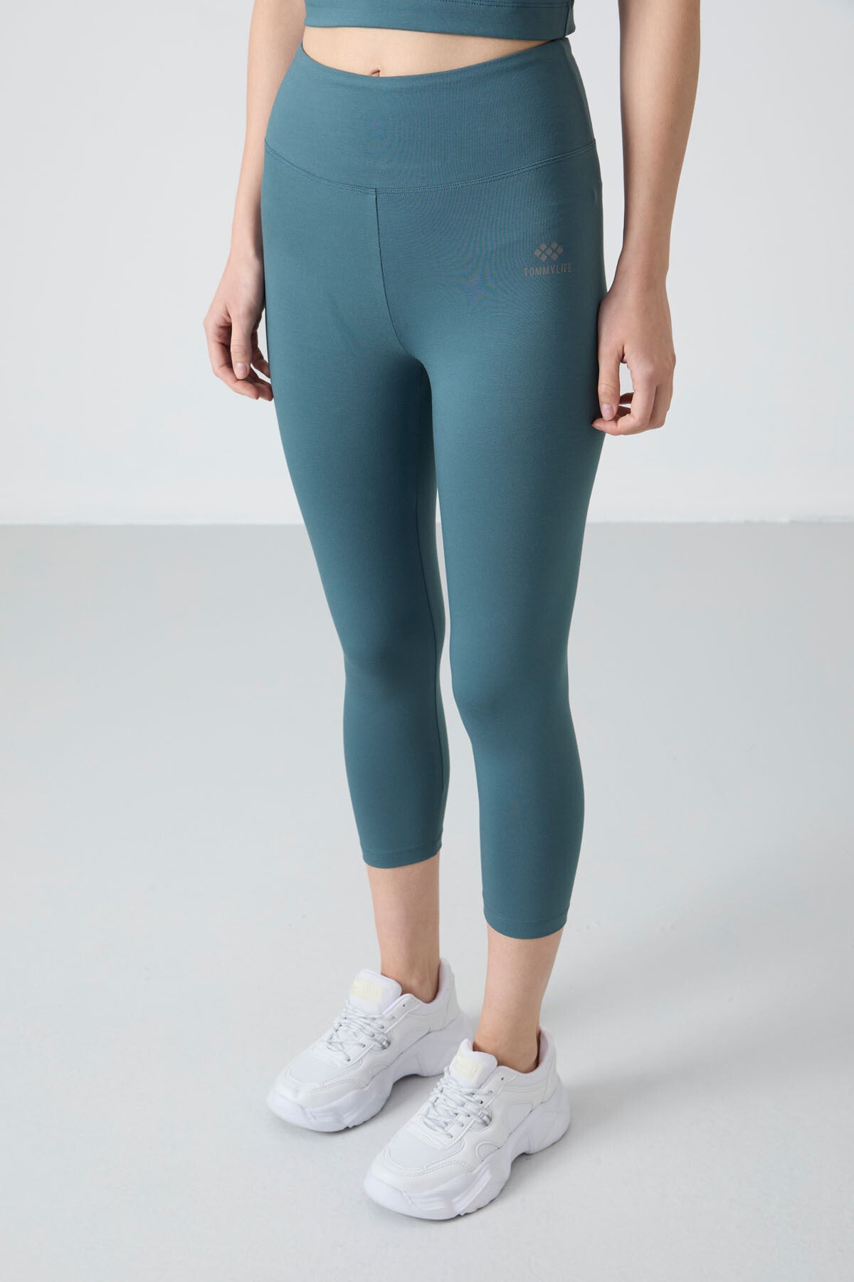Forest Green High Waist Capri-Crop Singlet Slim Fit Women's Tights Set - 95284