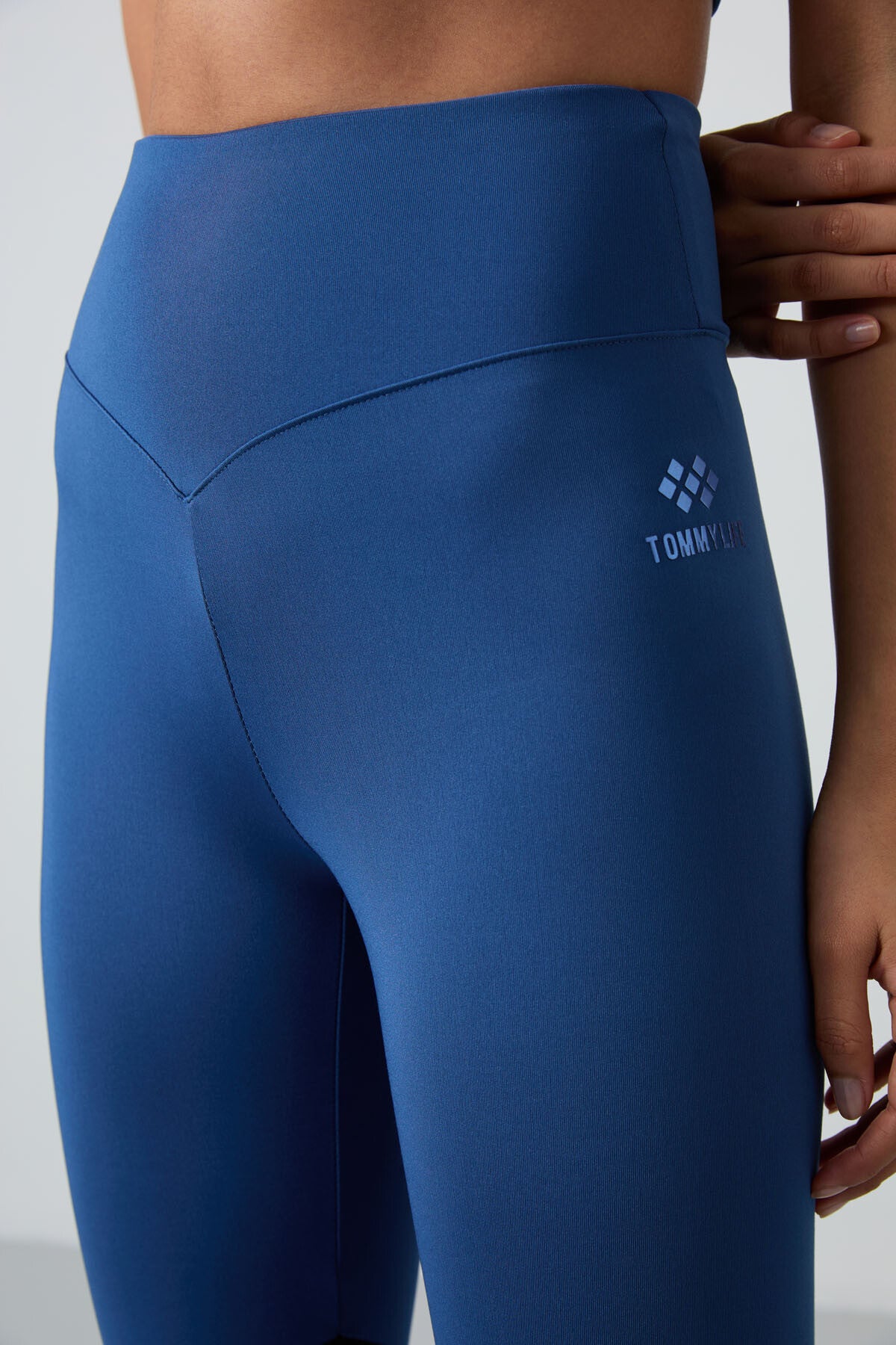 Parlament Polyester Flexible Standard Fit Performance Women's Tights Set - 95331